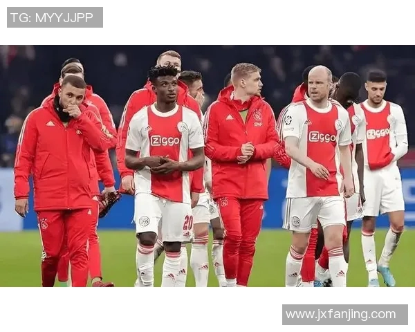 埃因霍温与阿贾克斯巅峰对决谁将赢得荷甲荣耀之战