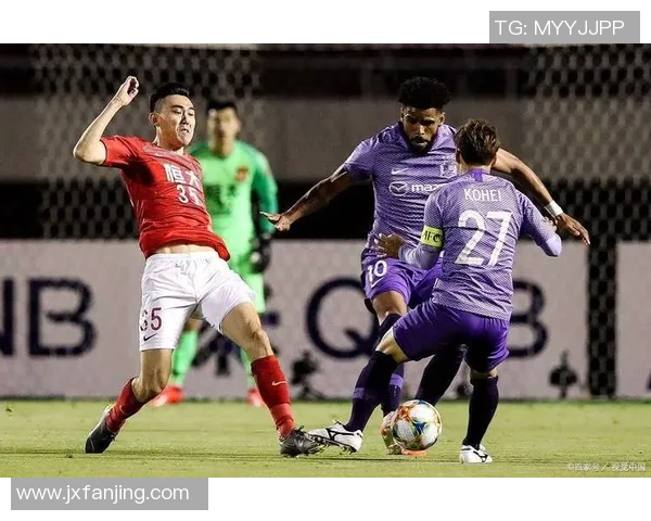川崎前锋迎战广岛三箭争夺联赛积分巅峰对决即将上演 川崎前锋迎战广岛三箭争夺联赛积分巅峰对决即将上演
