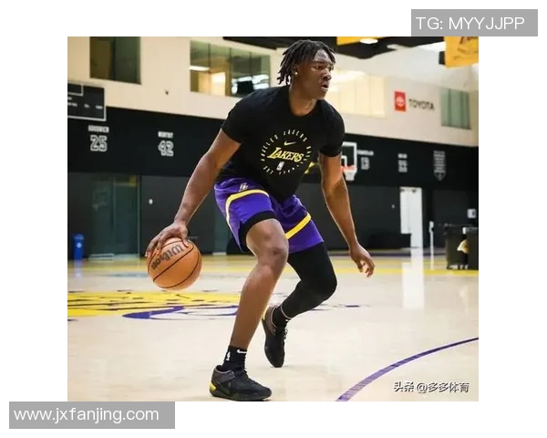 湖人对决鹈鹕精彩回顾20200226比赛亮点与球员表现分析 湖人对决鹈鹕精彩回顾20200226比赛亮点与球员表现分析