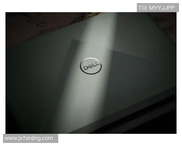 土拨鼠冲锋衣的性能评测与使用体验分享，值得购买吗