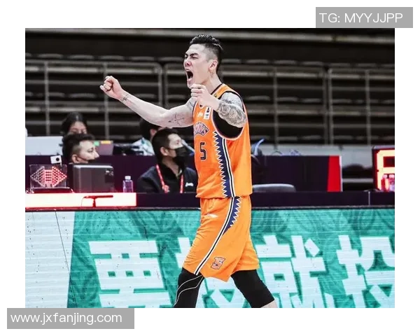 刘铮：从篮球场上的拼搏到人生舞台的精彩转身