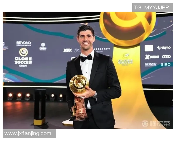 库尔图瓦的守门之道：从青涩少年到世界顶级门将的传奇旅程